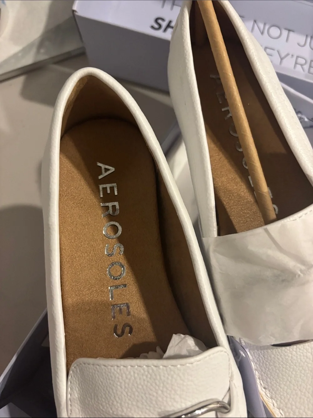 AEROSOLES White Pebbled Leather Slip-On Loafers with Silver Hardware